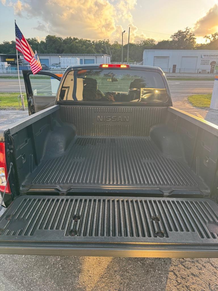 Nissan Frontier S Crew Cab 2WD 2012