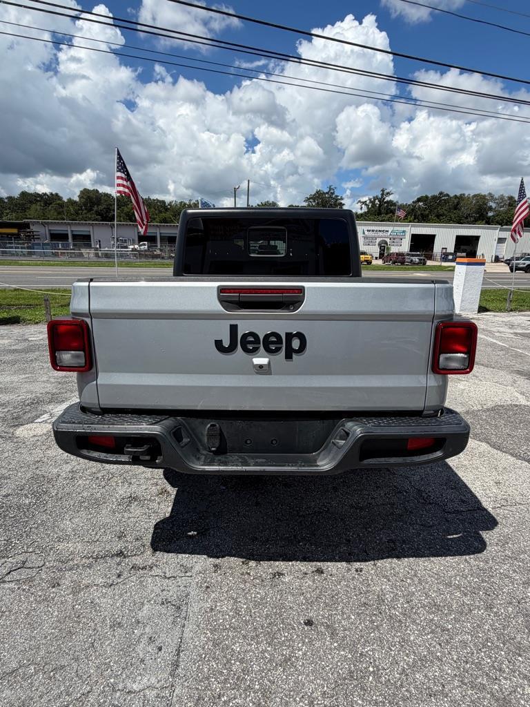 Jeep Gladiator Sport S 2023