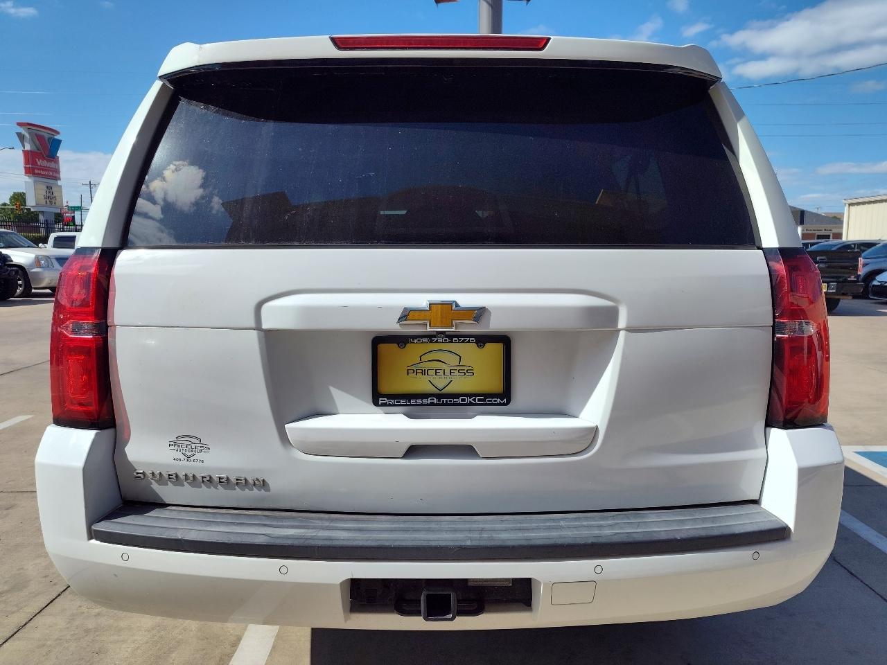 Chevrolet Suburban LT 4WD 2020