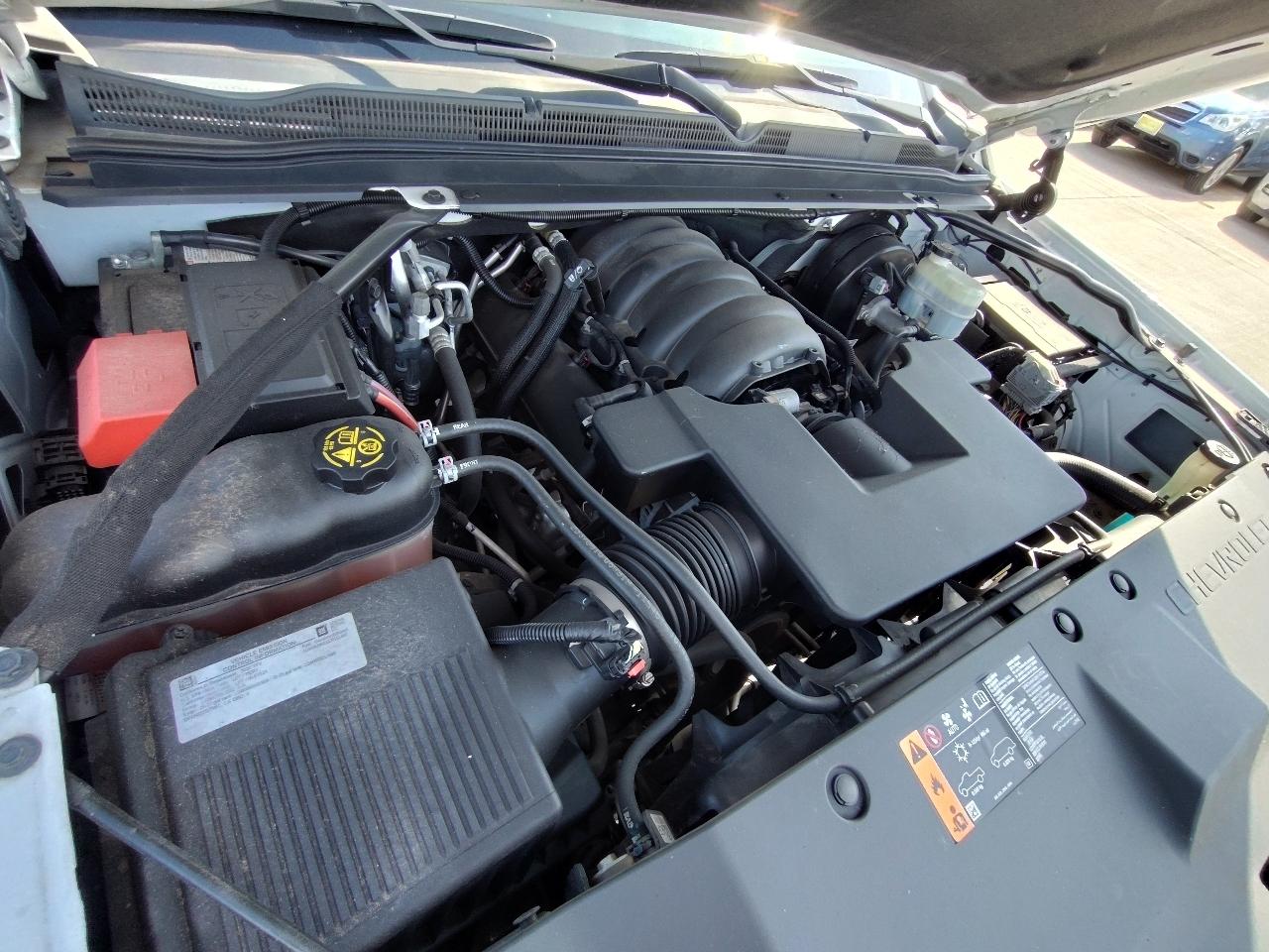 Chevrolet Suburban LT 4WD 2020