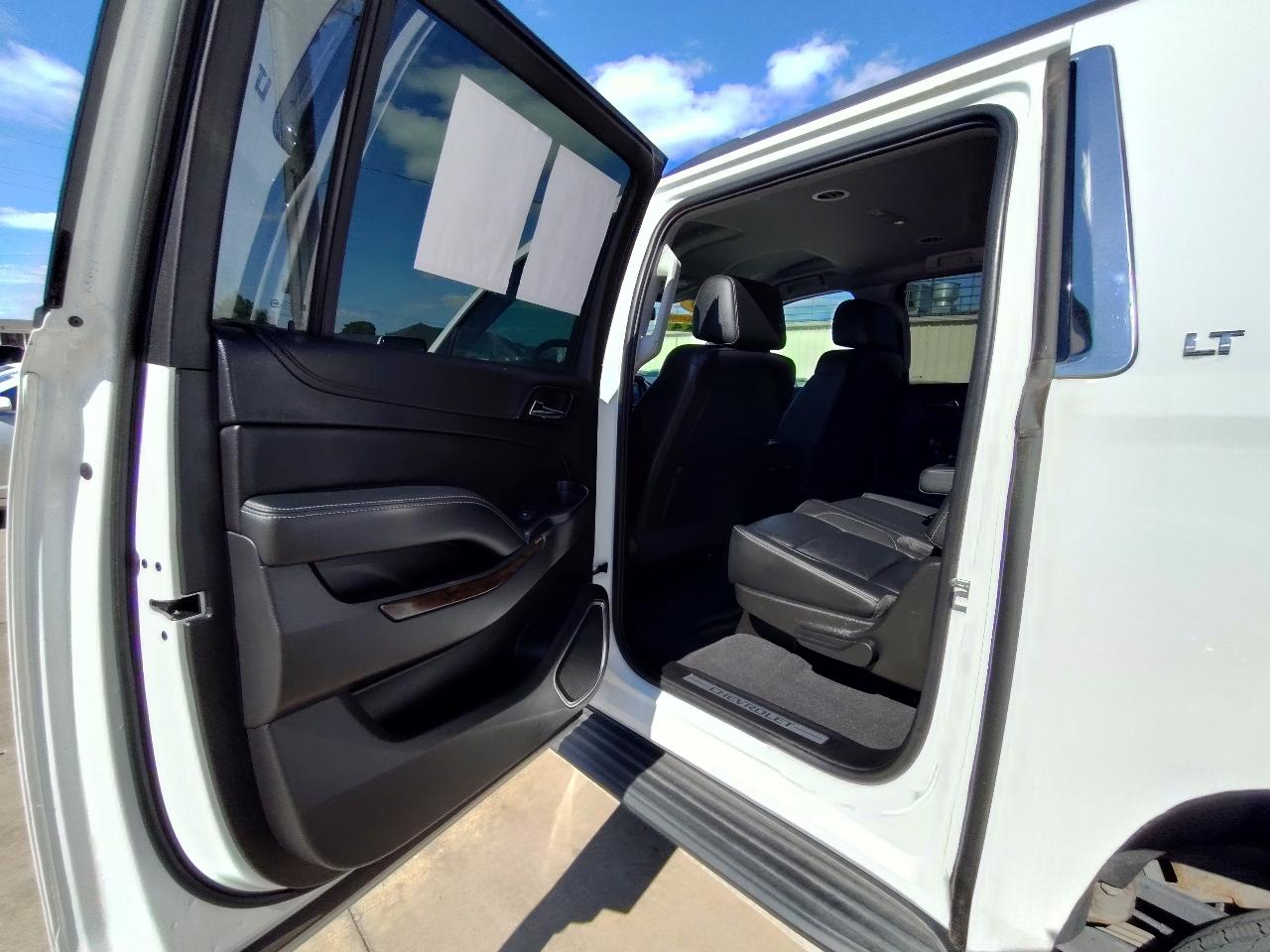 Chevrolet Suburban LT 4WD 2020