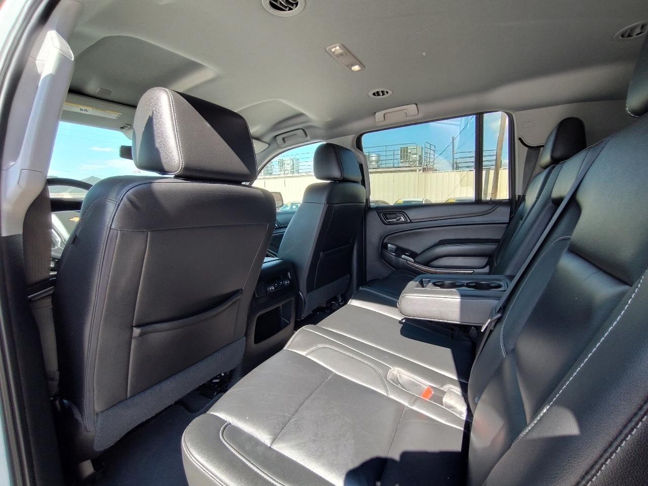 Chevrolet Suburban LT 4WD 2020