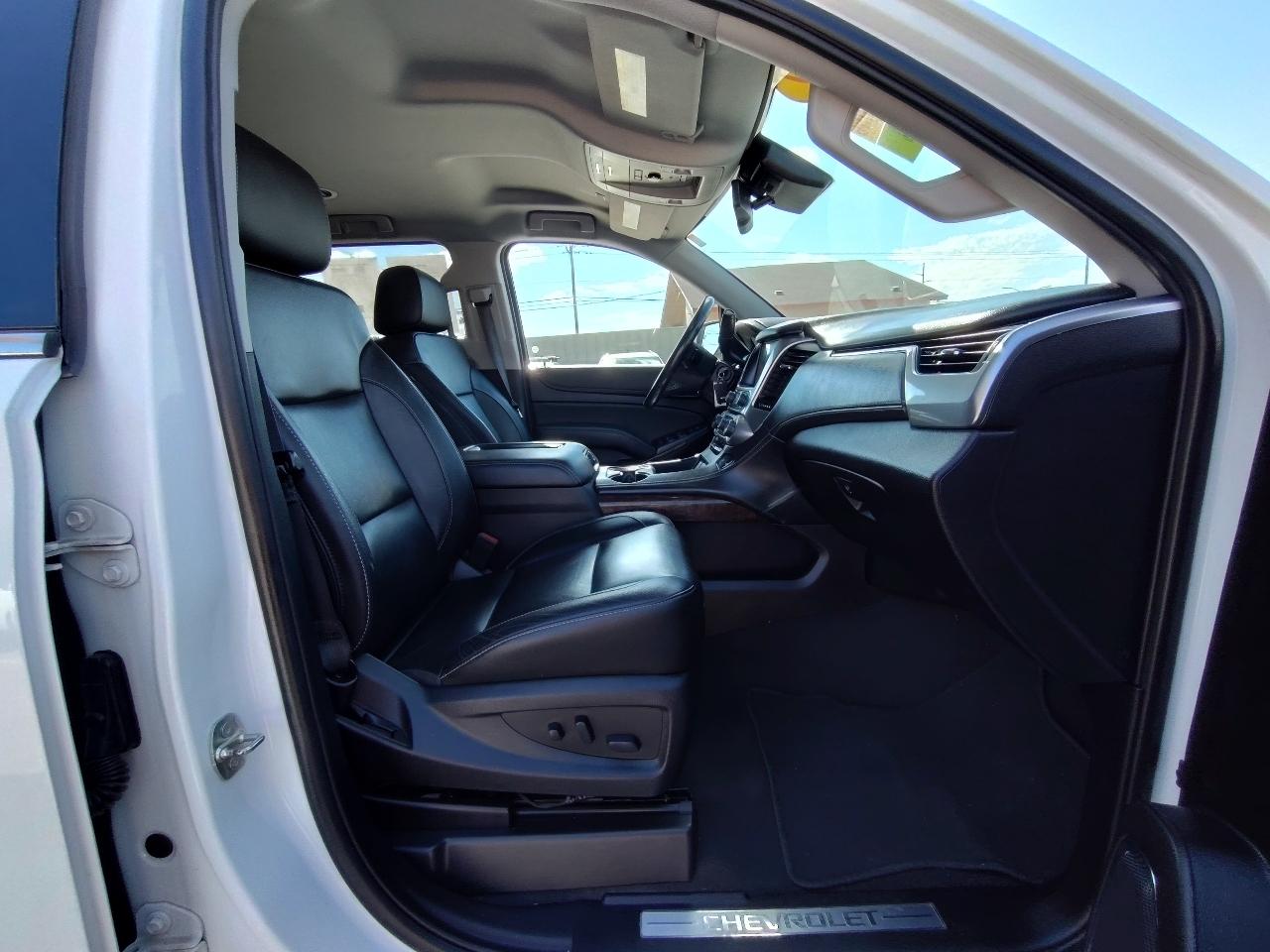 Chevrolet Suburban LT 4WD 2020