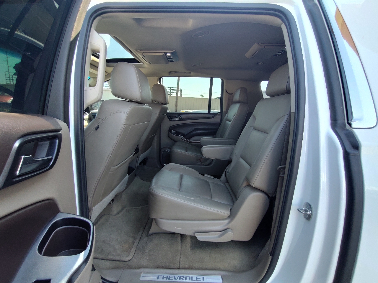 Chevrolet Suburban LT 2WD 2016