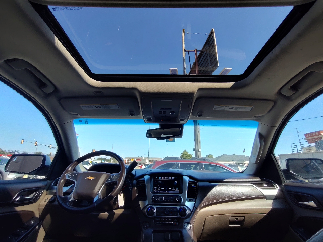 Chevrolet Suburban LT 2WD 2016