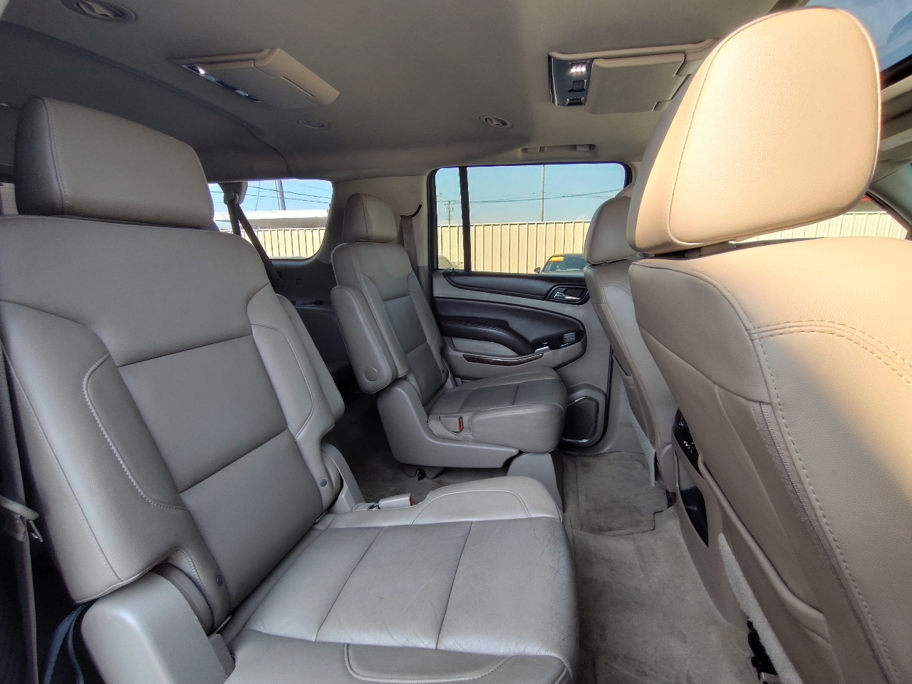 Chevrolet Suburban LT 2WD 2016