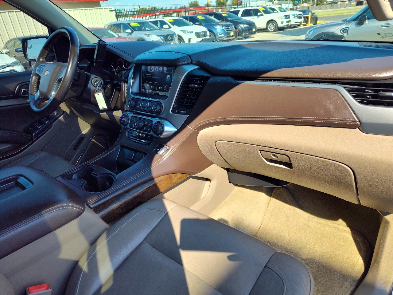 Chevrolet Suburban LT 2WD 2016