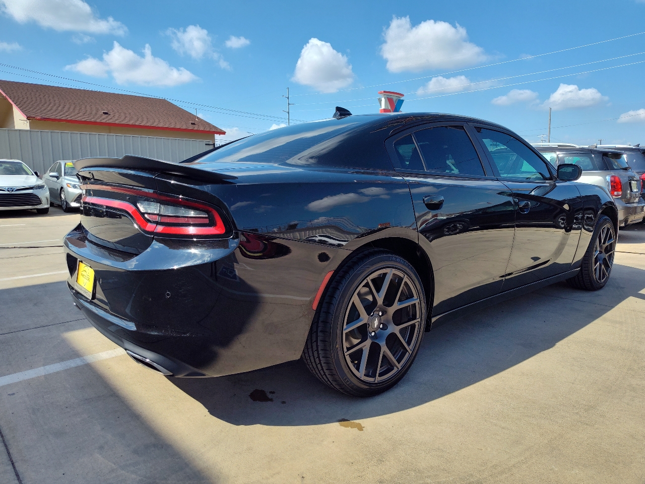 Dodge Charger SXT 4D Sedan 2023