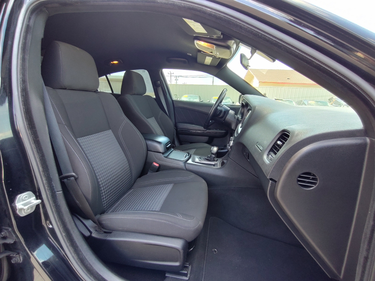 Dodge Charger SXT 4D Sedan 2023