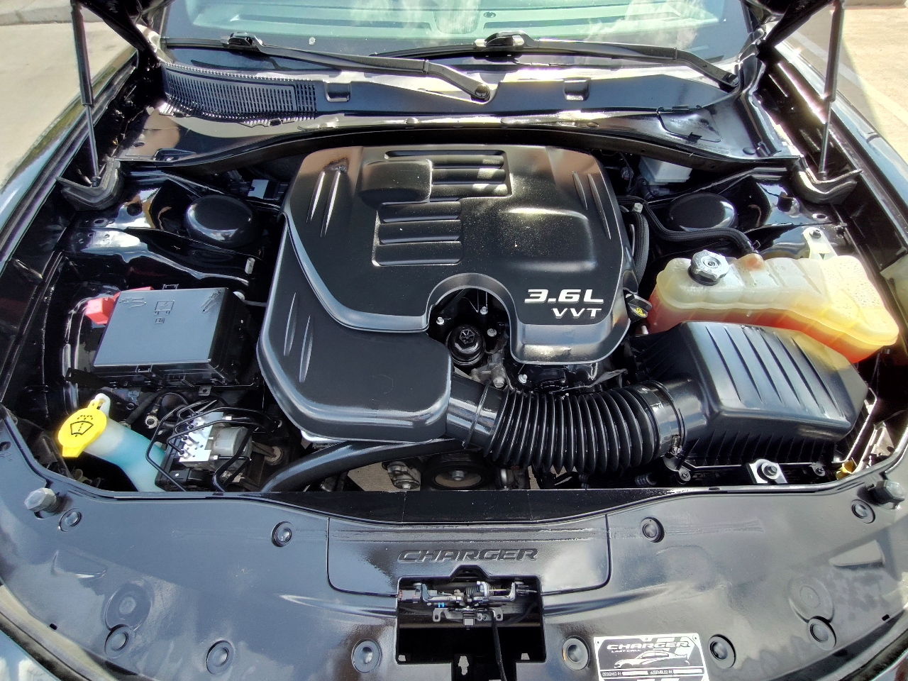 Dodge Charger SXT 4D Sedan 2023