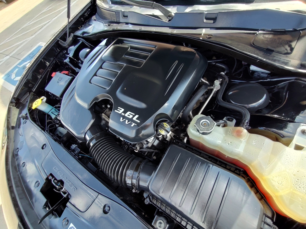 Dodge Charger SXT 4D Sedan 2023