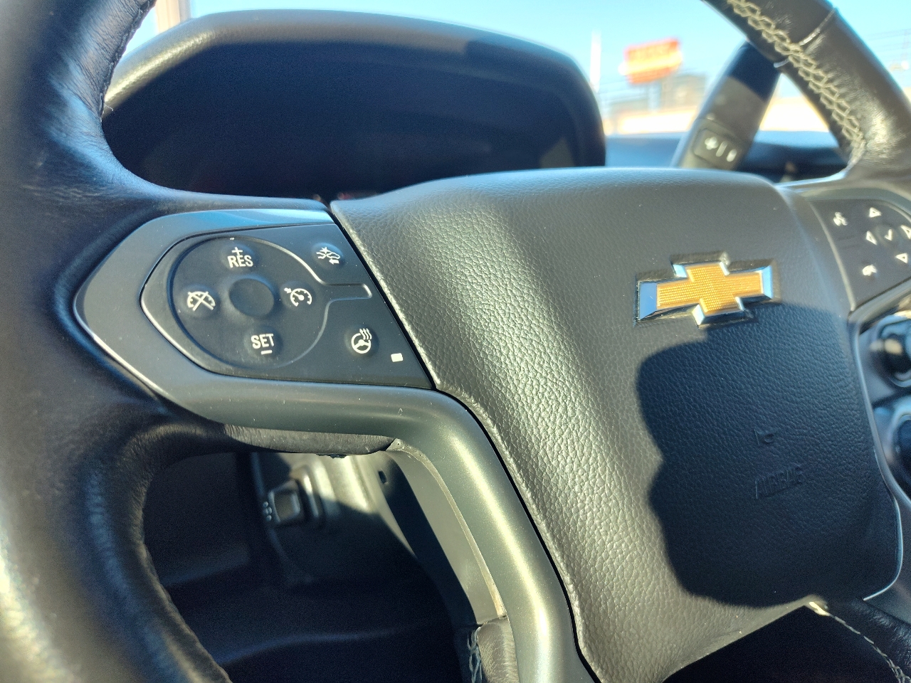 Chevrolet Tahoe  2018