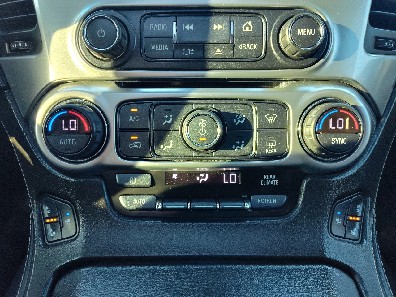 Chevrolet Tahoe  2018