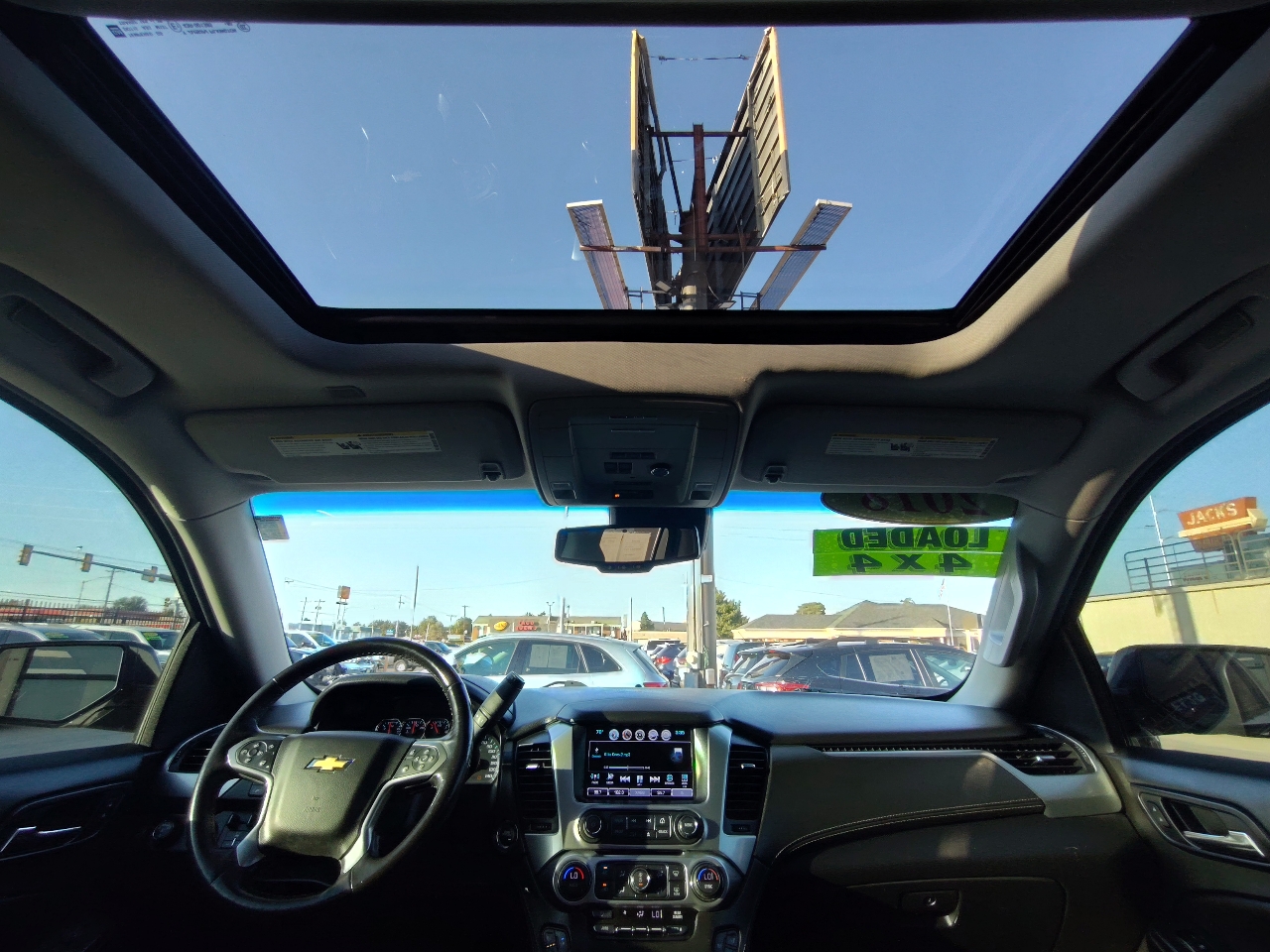 Chevrolet Tahoe  2018