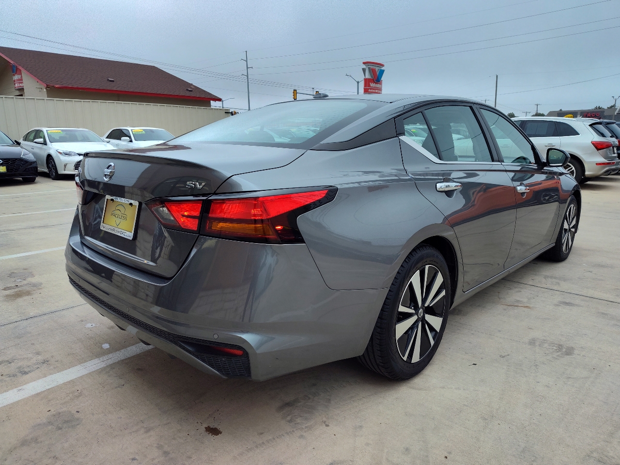 Nissan Altima 2.5 SV Sedan 2022