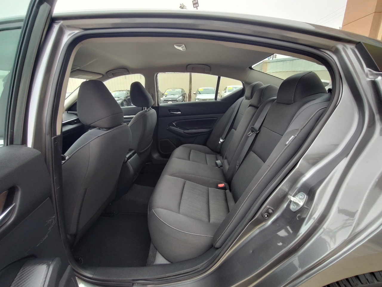 Nissan Altima 2.5 SV Sedan 2022