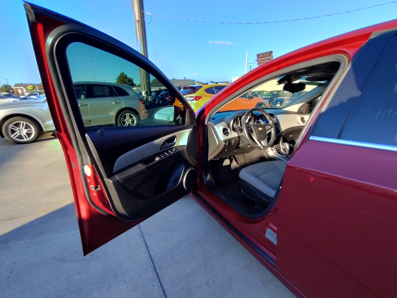 Chevrolet Cruze 1LT 2012