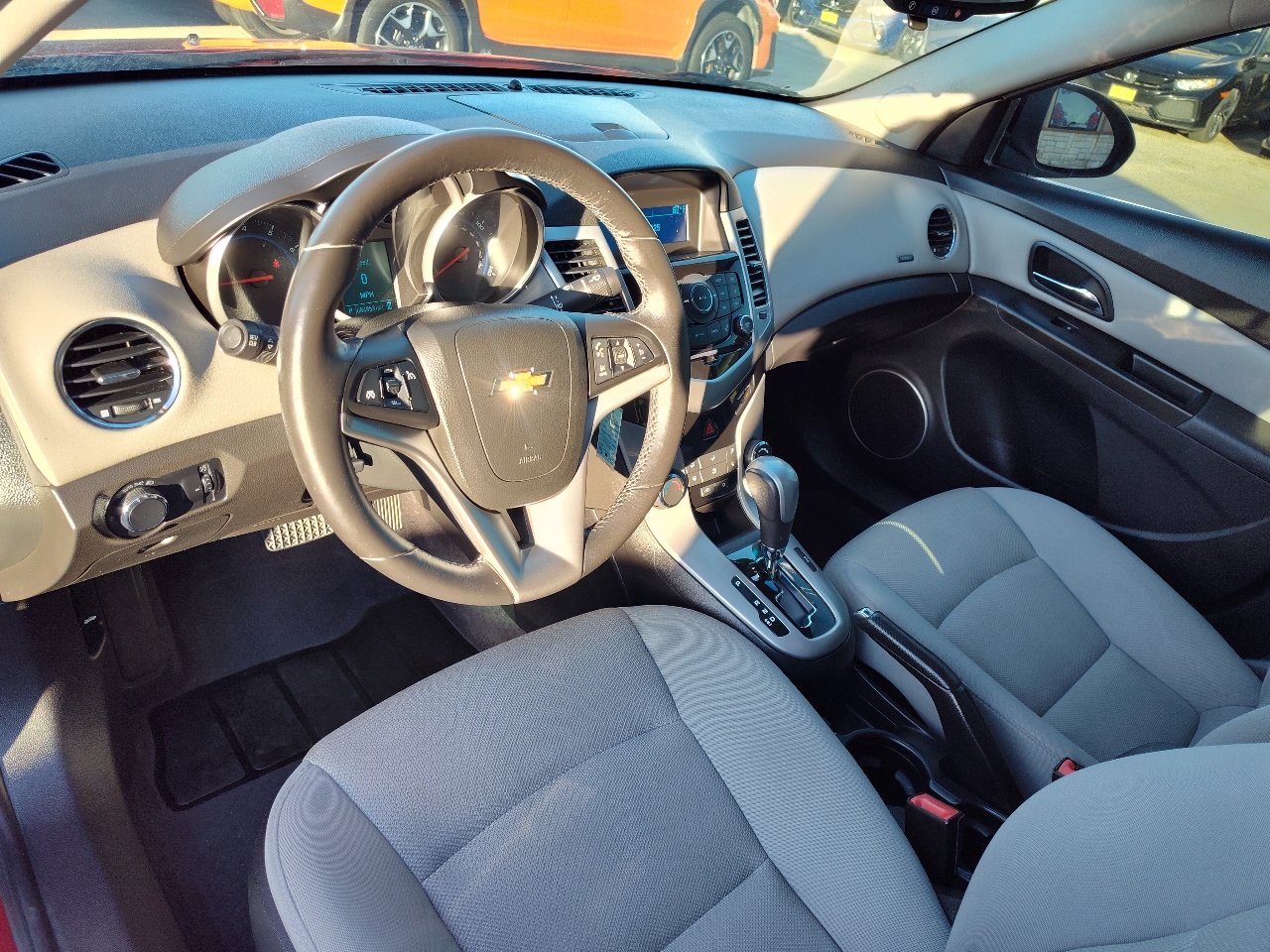 Chevrolet Cruze 1LT 2012