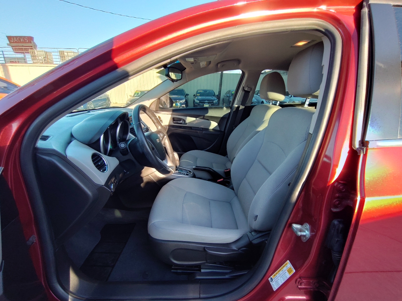 Chevrolet Cruze 1LT 2012