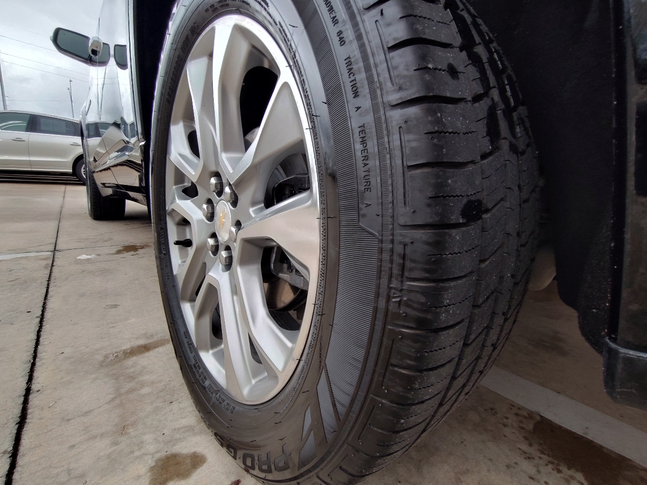 Chevrolet Traverse Premier 4D SUV FWD 2018