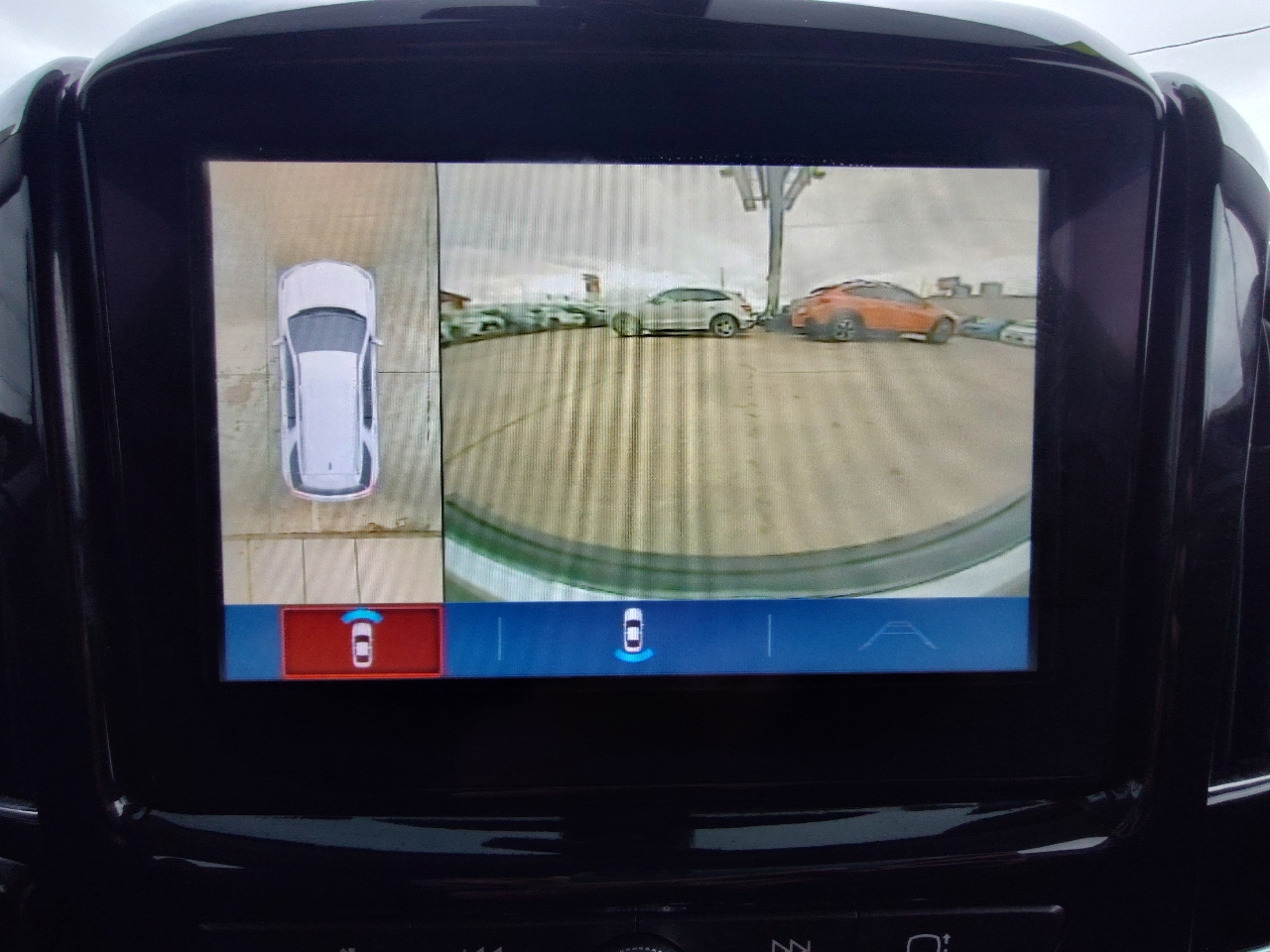 Chevrolet Traverse Premier 4D SUV FWD 2018