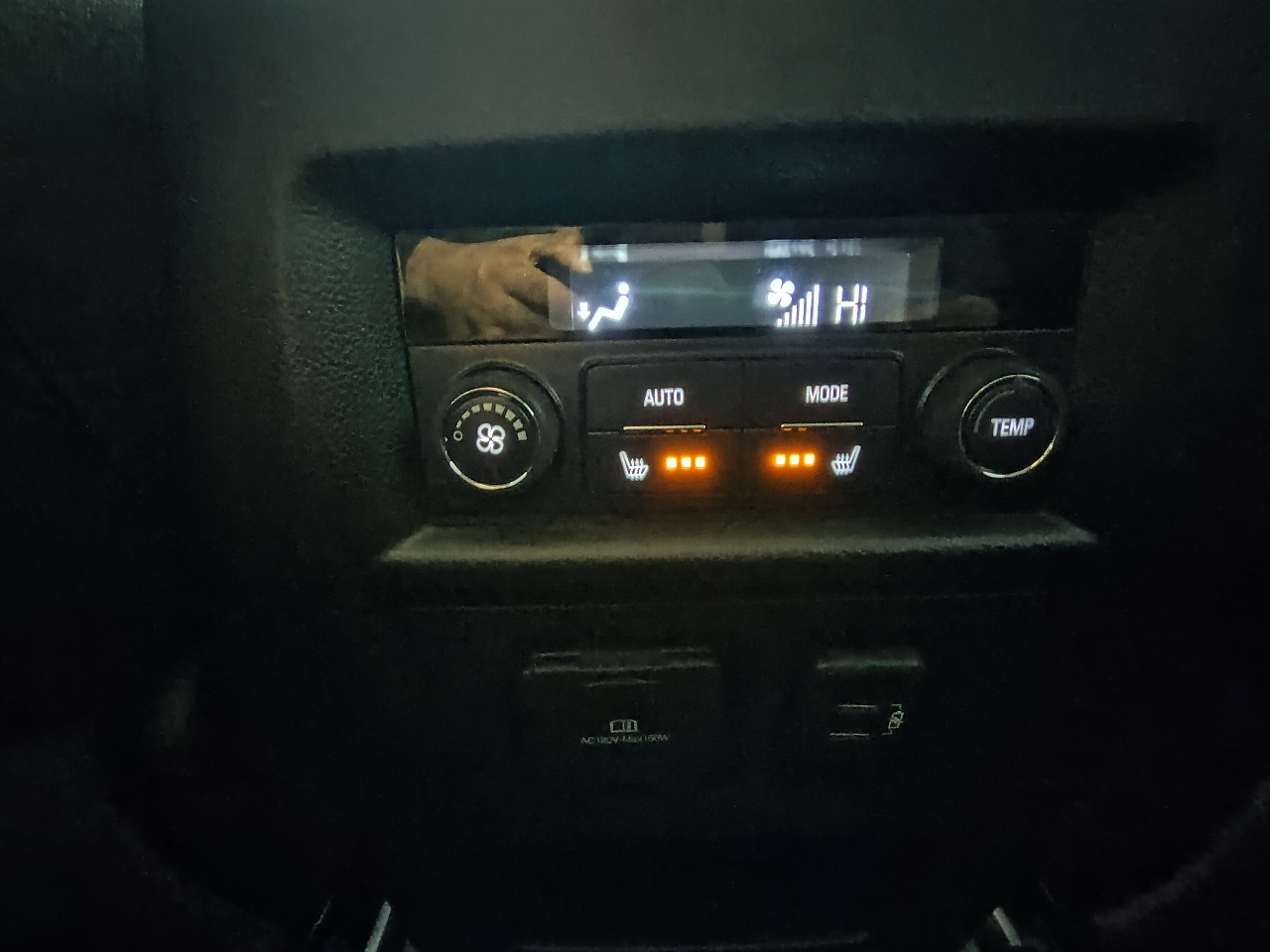 Chevrolet Traverse Premier 4D SUV FWD 2018