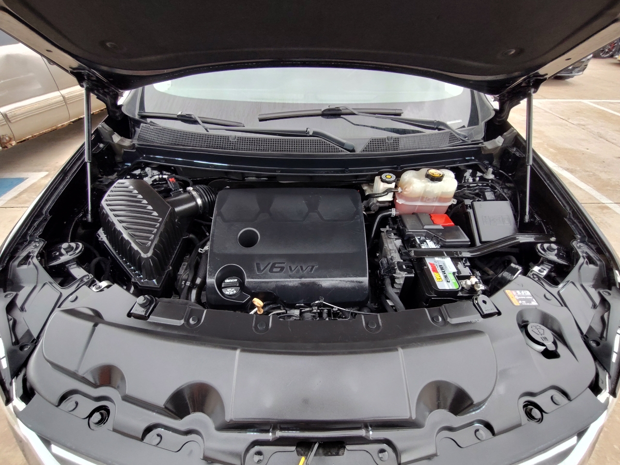 Chevrolet Traverse Premier 4D SUV FWD 2018