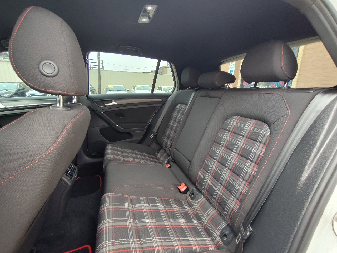 Volkswagen Golf GTI 2.0T 4-Door S DSG 2018