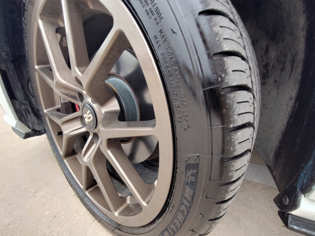 Volkswagen Golf GTI 2.0T 4-Door S DSG 2018