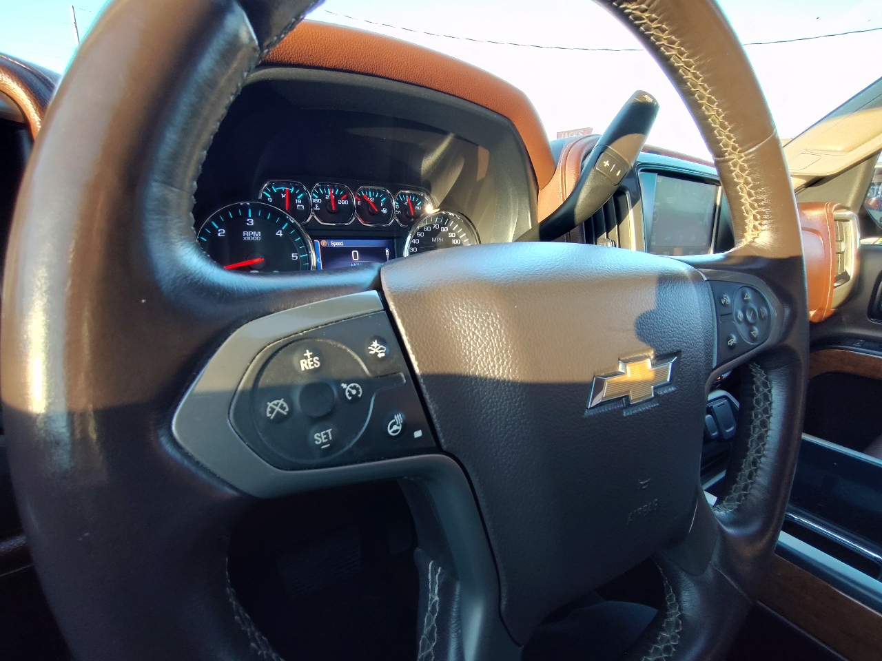 Chevrolet Silverado 1500 High Country Crew Cab 2WD 2014