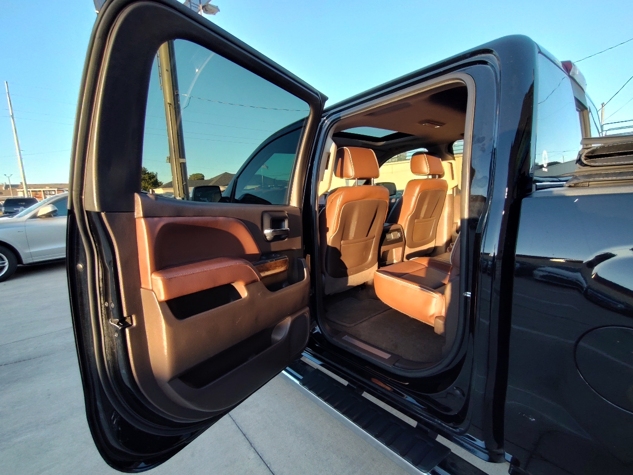 Chevrolet Silverado 1500 High Country Crew Cab 2WD 2014