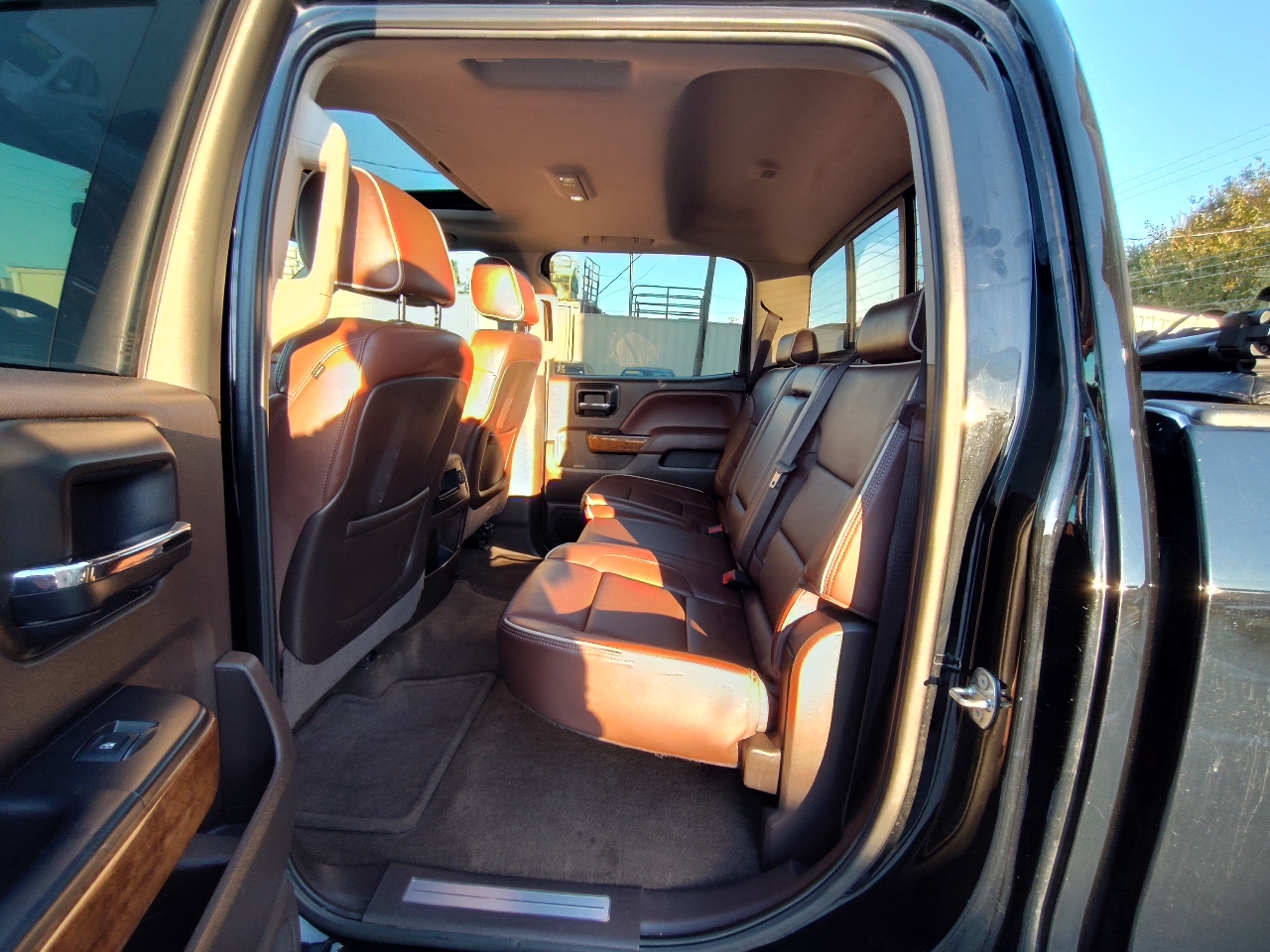 Chevrolet Silverado 1500 High Country Crew Cab 2WD 2014