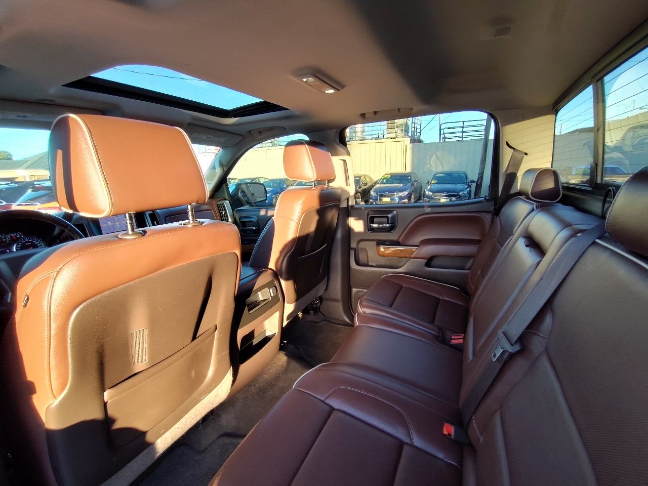 Chevrolet Silverado 1500 High Country Crew Cab 2WD 2014