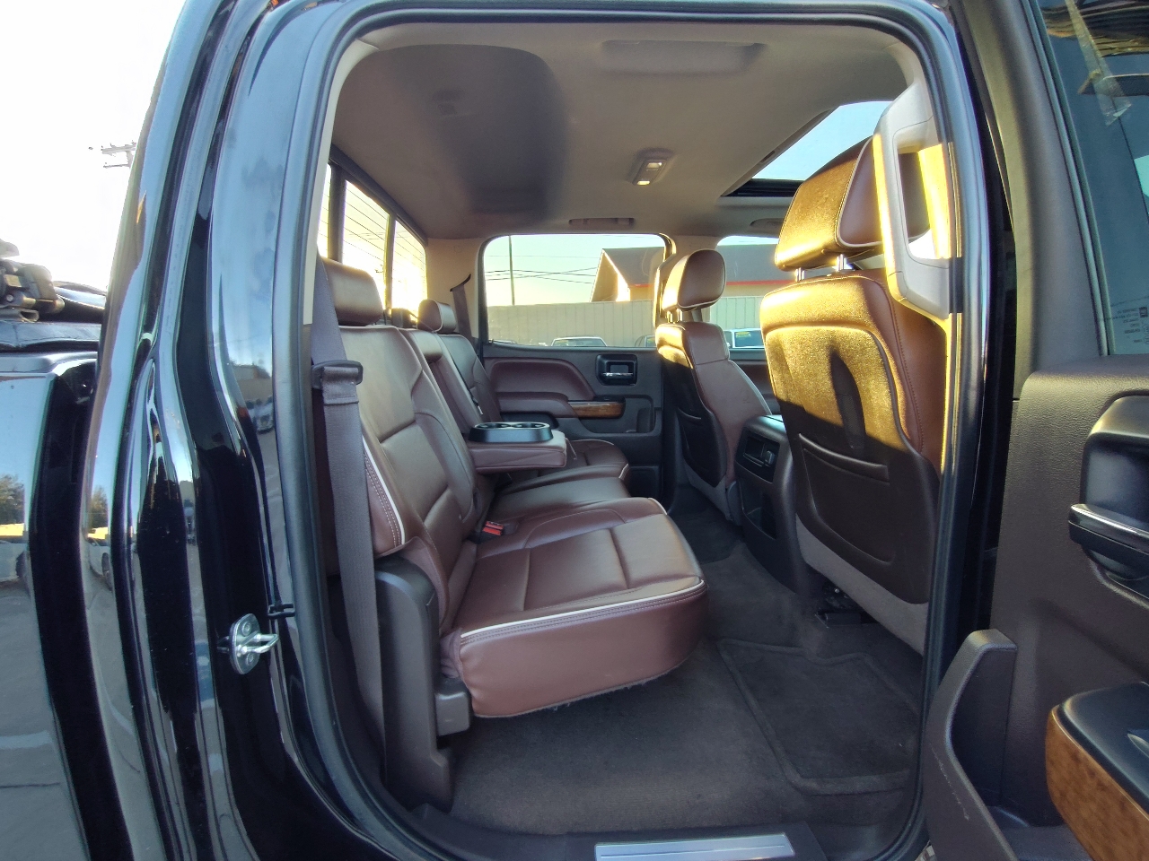 Chevrolet Silverado 1500 High Country Crew Cab 2WD 2014