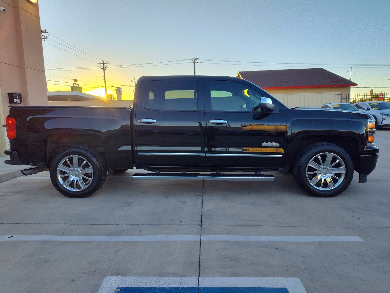 Chevrolet Silverado 1500 High Country Crew Cab 2WD 2014