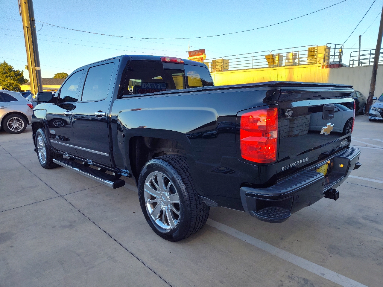 Chevrolet Silverado 1500 High Country Crew Cab 2WD 2014