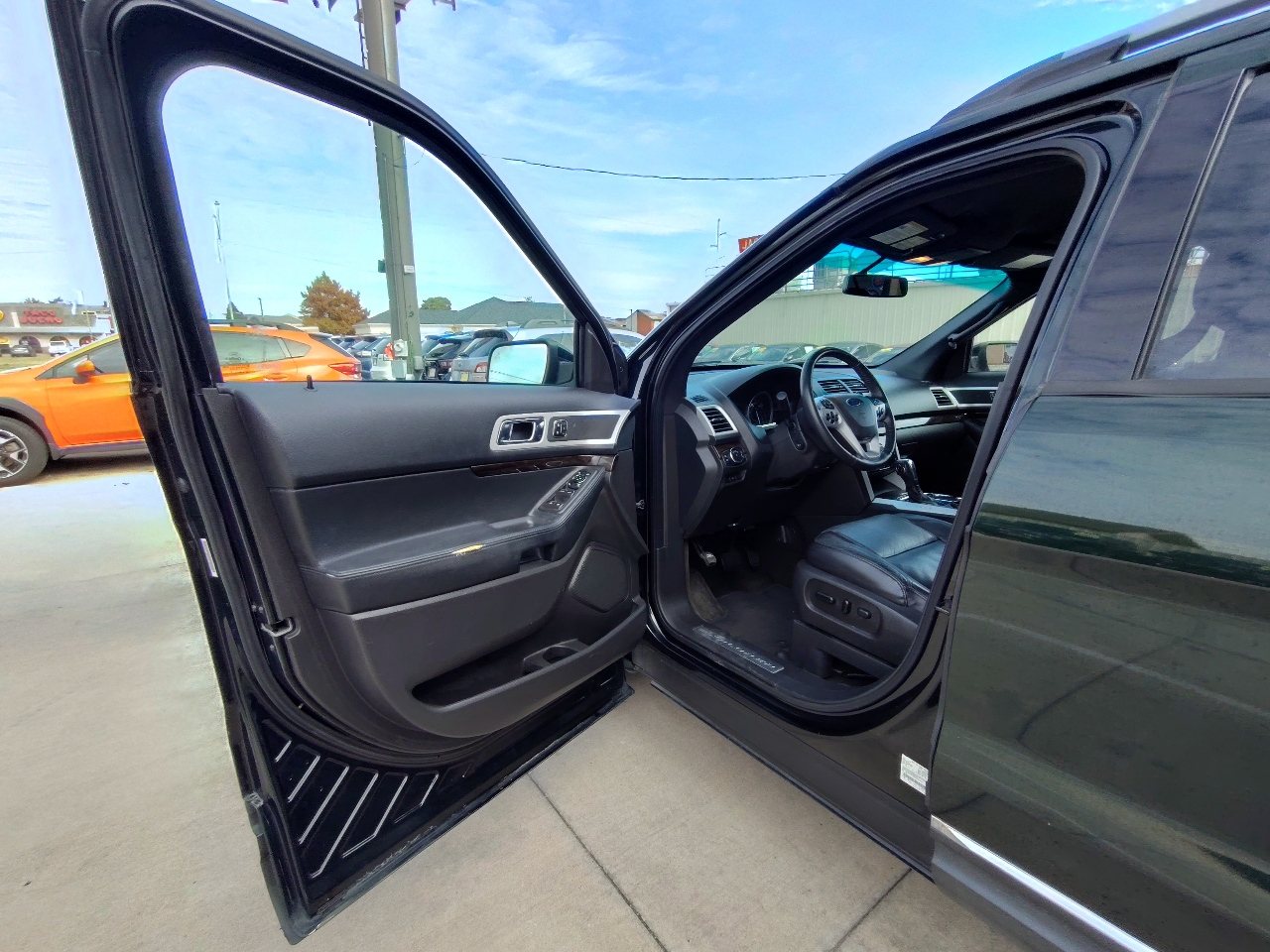 Ford Explorer Limited FWD 2013