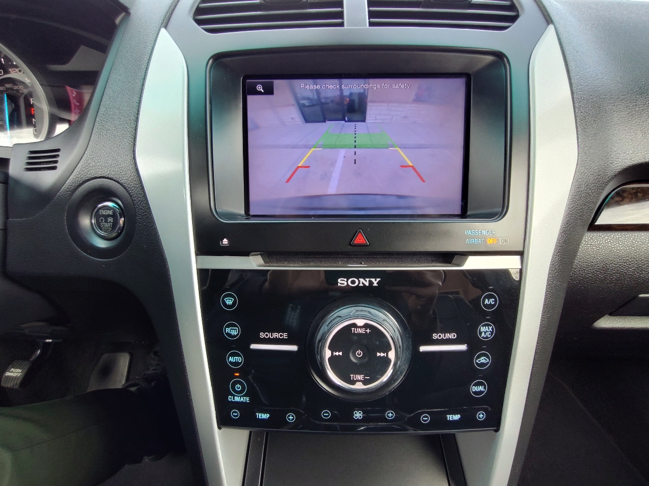 Ford Explorer Limited FWD 2013