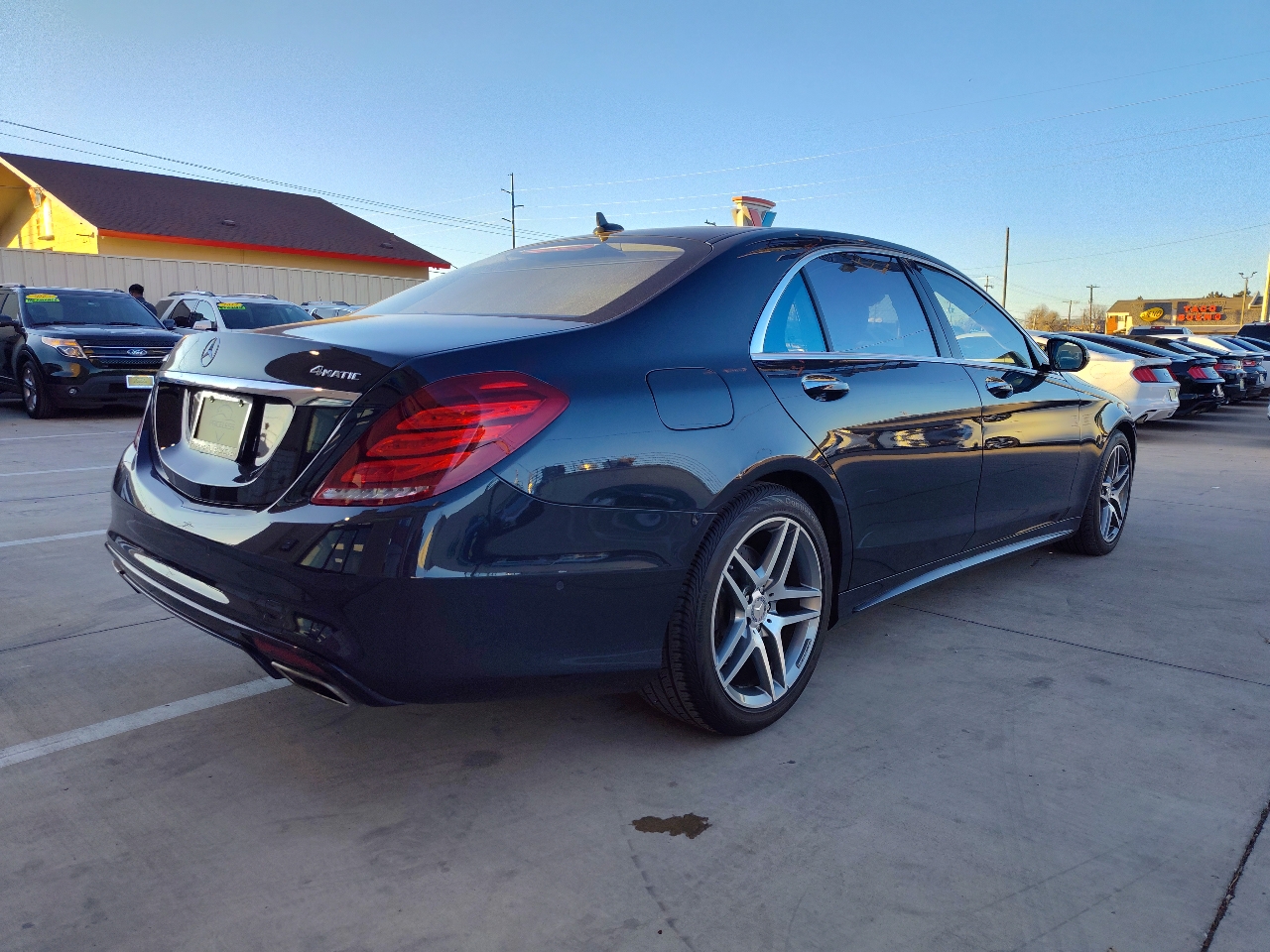 Mercedes-Benz S-Class S550 4D Sedan 4Matic 2014