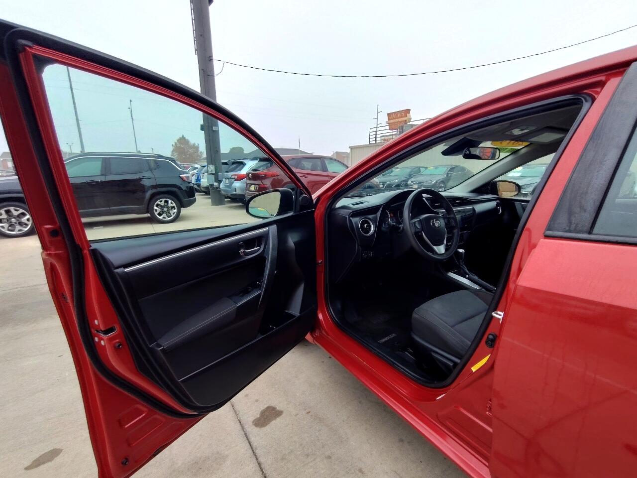 Toyota Corolla LE CVT 2019