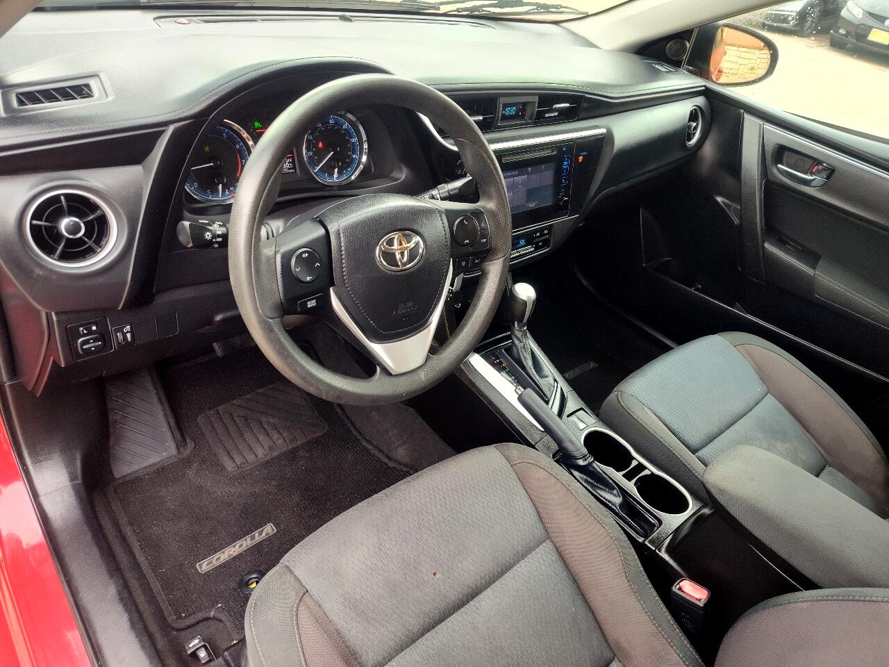 Toyota Corolla LE CVT 2019