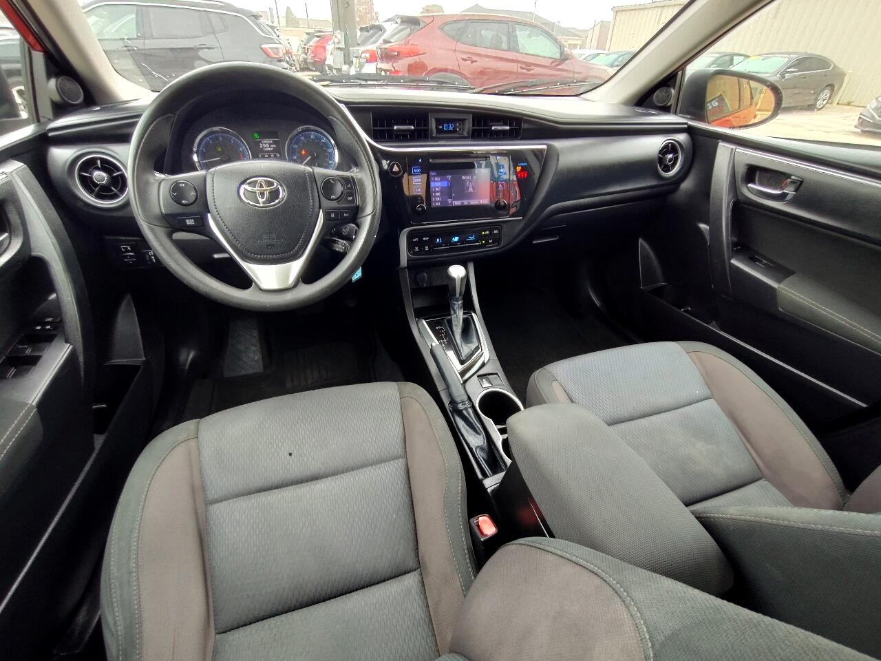 Toyota Corolla LE CVT 2019