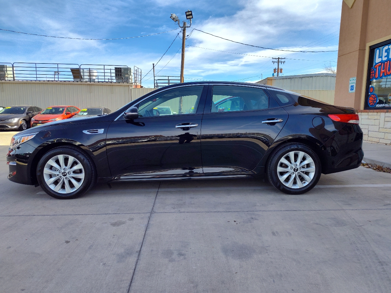 Kia Optima  2017