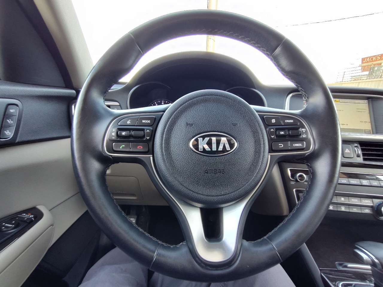 Kia Optima  2017