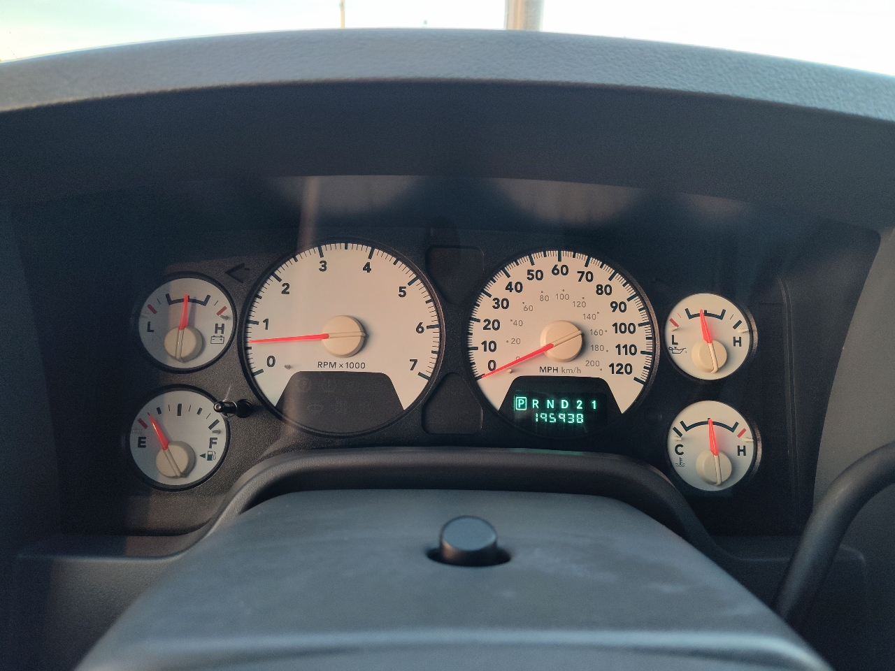 Dodge Ram 1500 SLT Quad Cab 4WD 2006