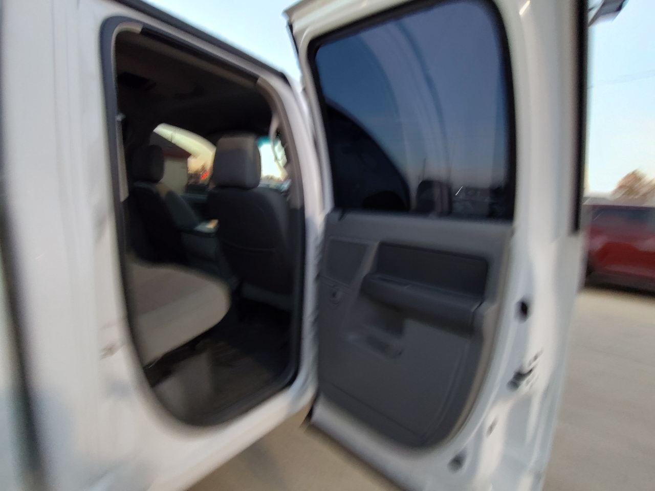 Dodge Ram 1500 SLT Quad Cab 4WD 2006