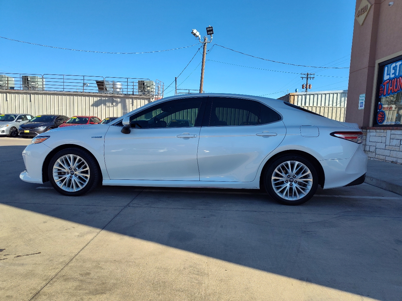 Toyota Camry Hybrid  2018