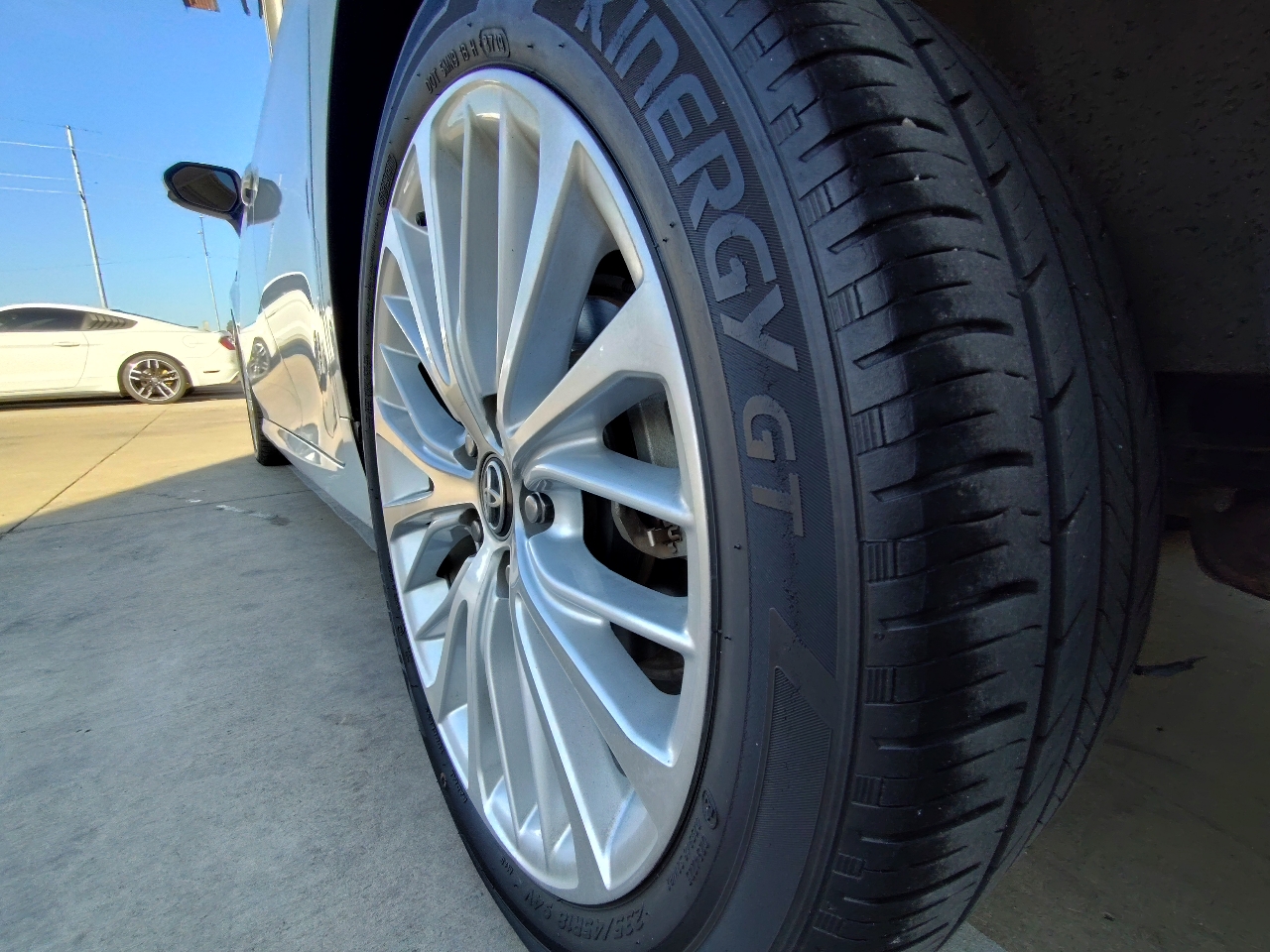 Toyota Camry Hybrid  2018