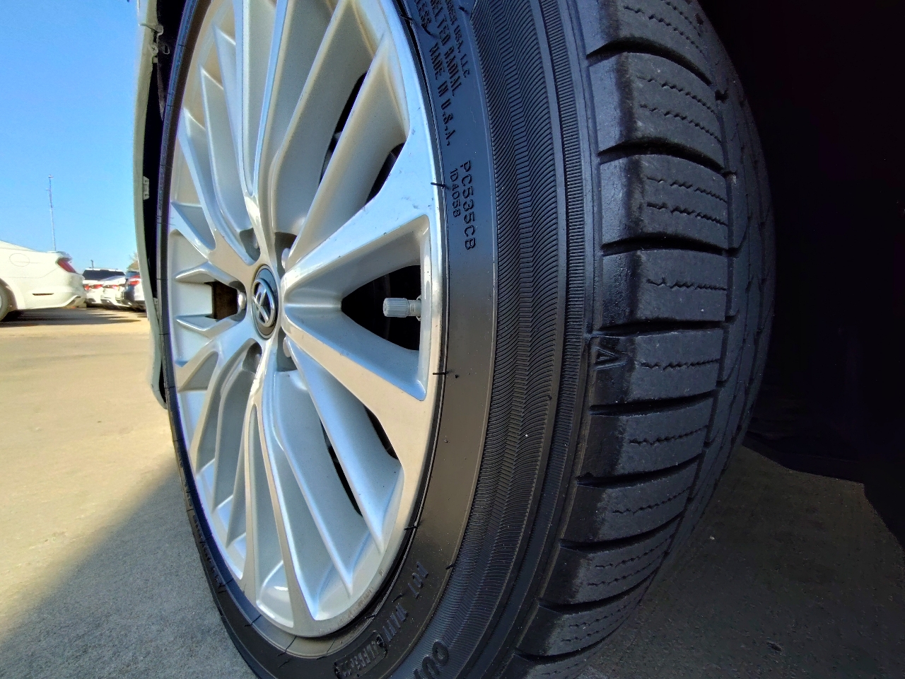 Toyota Camry Hybrid  2018