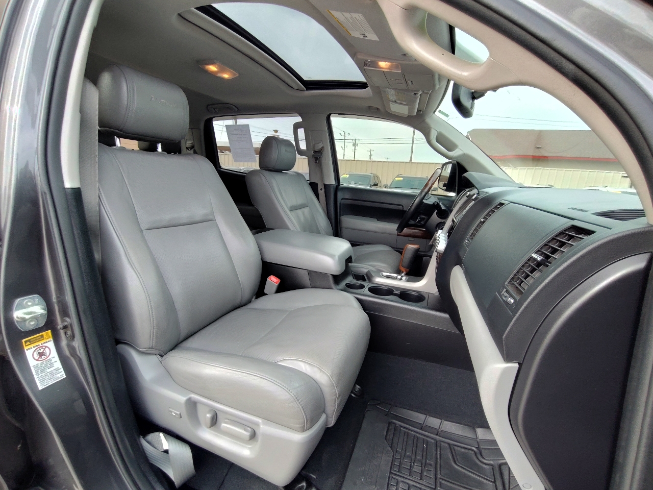 Toyota Tundra Limited 5.7L FFV CrewMax 4WD 2012